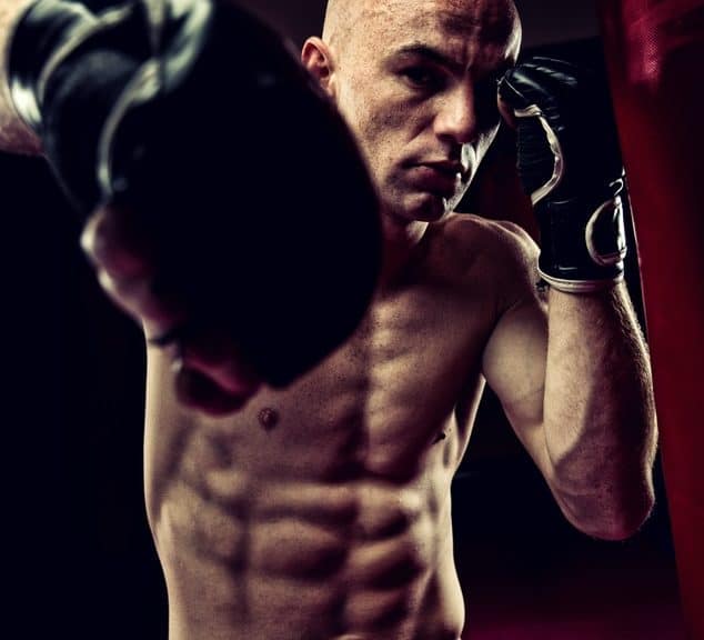 8 Tips om u te helpen slagen als MMA-vechter